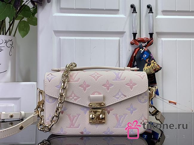 LV Pochette Métis East West Monogram Empreinte Leather Dream Cream M25682 - 21.5x13.5x6cm - 1