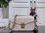 LV Pochette Métis East West Monogram Empreinte Leather Dream Cream M25682 - 21.5x13.5x6cm - 1