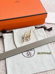 Hermes Fibbia Da Cintura HDN & Pelle Reversibile Per Cintura 24mm Gray/ White Gold - 2