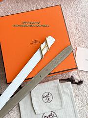 Hermes Fibbia Da Cintura HDN & Pelle Reversibile Per Cintura 24mm Gray/ White Gold - 3
