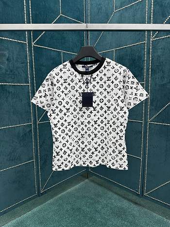 LV Monogram with Chain T-Shirt White