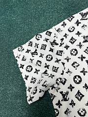 LV Monogram with Chain T-Shirt White - 4