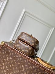 LV Duo BB Monogram M26592 - 19x14x6cm - 4