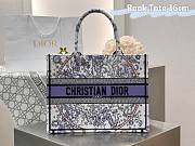 Dior Lucky Medium Dior Book Tote White and Blue Dior Night of Dreams Embroidery - 36x27.5x16.5cm - 1