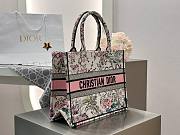 Medium Dior Book Tote Multicolor Dior Saisons Printemps-Été Embroidery - 36x27.5x16.5cm - 6
