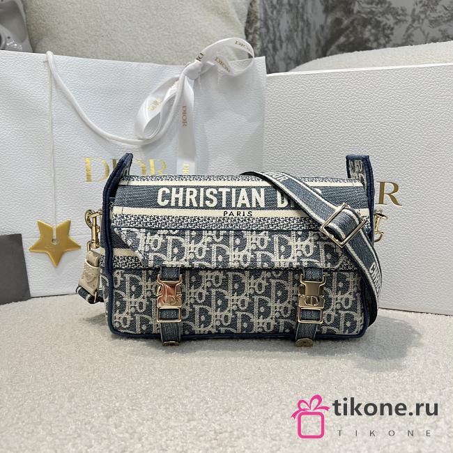 Small Diorcamp Bag Blue Dior Oblique Chambray-Effect Embroidery - 23x15x8cm - 1