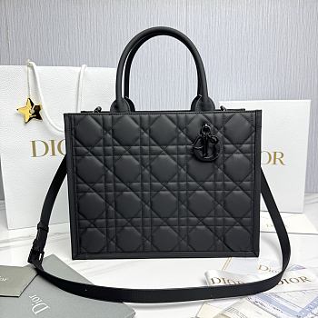 Medium Dior Book Tote Black Ultramatte Cannage Calfskin - 36.5x28x16.5cm