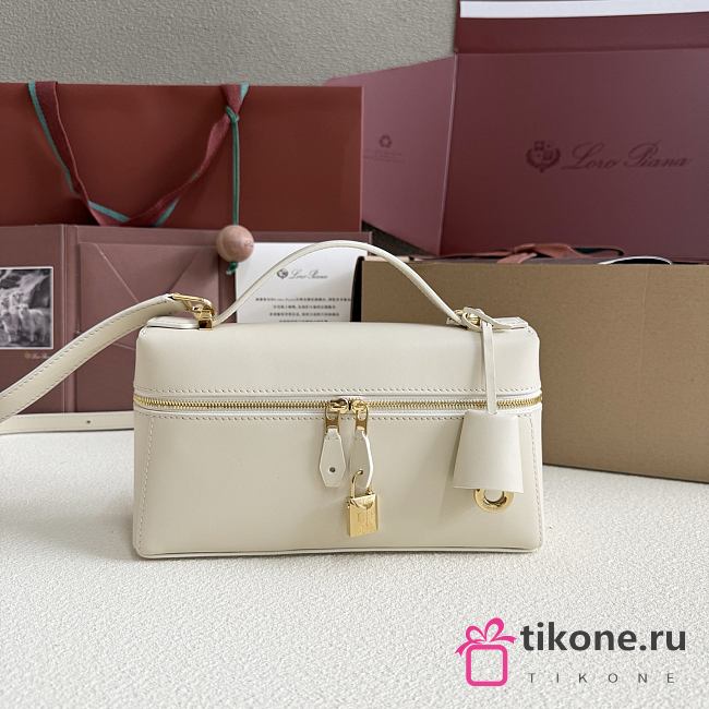 Loro Piana Extra Bag L23 Smooth Calfskin White - 23cmx12cmx7cm - 1