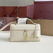 Loro Piana Extra Bag L23 Smooth Calfskin White - 23cmx12cmx7cm - 1