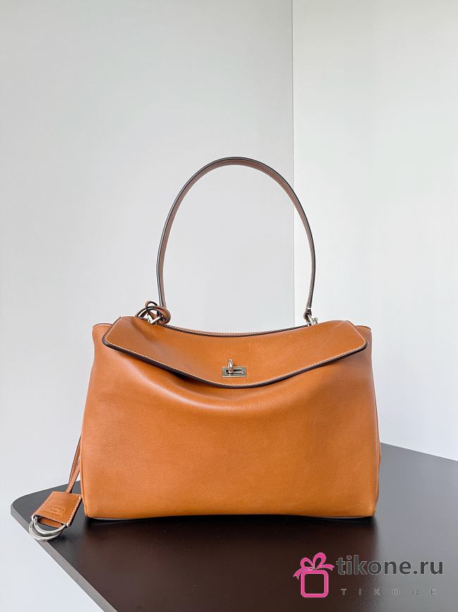 Balenciaga Rodeo Handbag Medium in Tan Cowboy Vegetal Lambskin Aged Silver Hardware - 35x23x11cm - 1