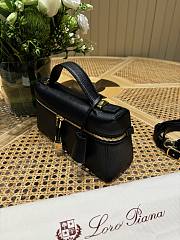 Loro Piana Extra Pocket L23 Calfskin Black - 23x12x7cm - 6