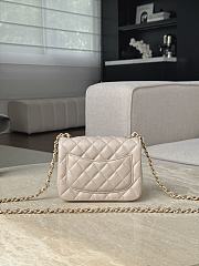 Chanel Classic Flap Light Beige Gold Hardware - 13.5x17x8cm - 4