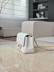 Chanel Classic White Caviar Gold Hardware Bag - 12x20x6cm - 2