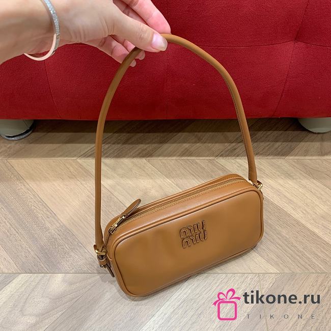 Miumiu Leather Pouch Cognac 5NE024 - 20x10x4.5cm - 1