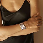 Tiffany&Co Elsa Peretti Meidum Bone Cuff in Sterling Silver - 2