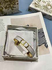 Dior 30 Montaigne Thin Bangle in White - 4