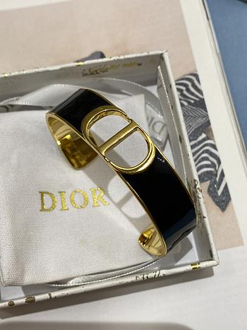 Dior 30 Montaigne Wide Bangle in Black