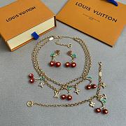 LVxTM Cerise Necklace M02804  - 2