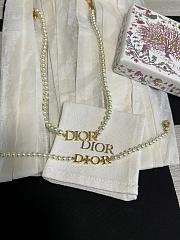 Dio(r)evolution Bracelet Gold Finish Metal and White Resin Pearls - 5