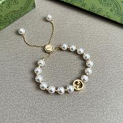 Gucci Interlocking Pearl Bracelet in Light Gold Toned Brass - 3