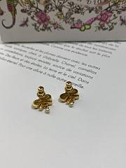 Le Nœud de Dior Earrings Gold Finish Metal with White Resin Pearls and Silver Tone Crystals - 2