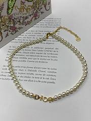 Dio(r)evolution Necklace Gold Finish Metal and White Resin Pearls - 1