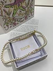 Dio(r)evolution Necklace Gold Finish Metal and White Resin Pearls - 6