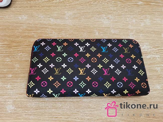 LVxTM Zippy Wallet Monogram Gift - 1