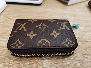LV Wallet Gift 5