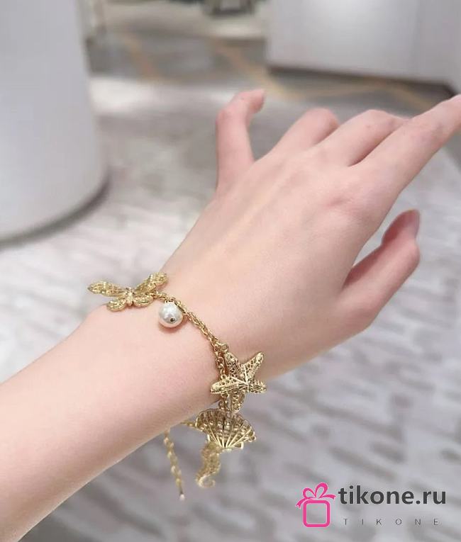 Dioriviera Dior Cabinet d'Été Bracelet Gold Finish Metal and White Resin Pearls - 1