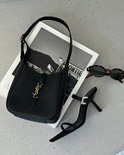 YSL Le 5 À 7 Supple Baby In Grained Leather Black - 15x16x7cm - 1