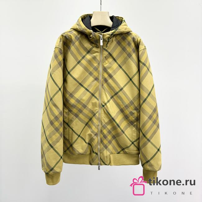 Burberry Reversible Ekd Check Puffer Jacket in Yellow - 1