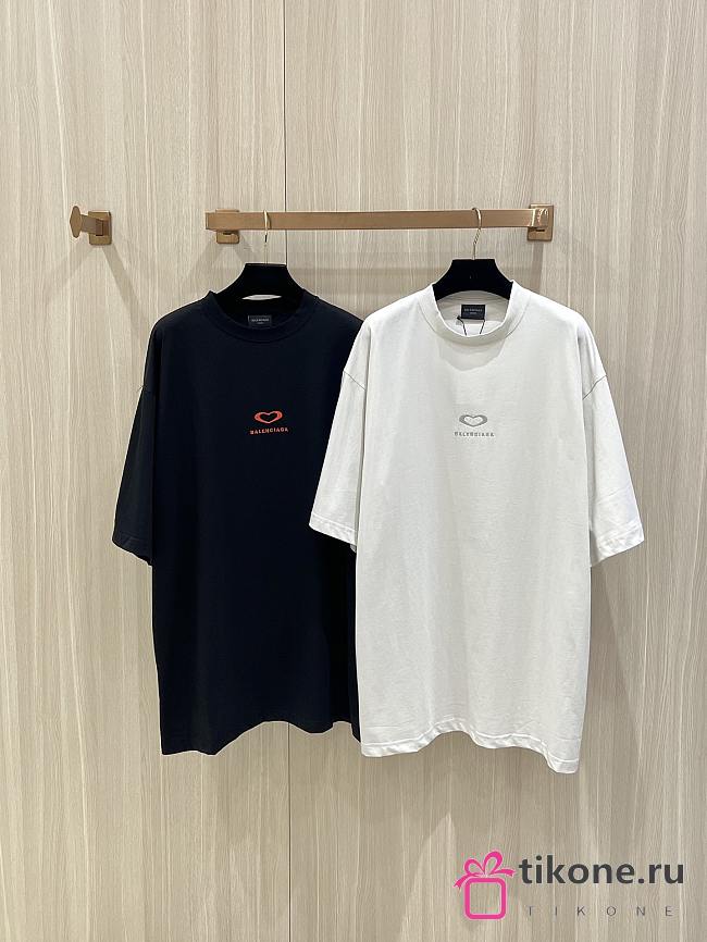Balenciaga T-Shirt Valentine's Day Limited Edition Heart Multi-Technique Blacl/ White - 1