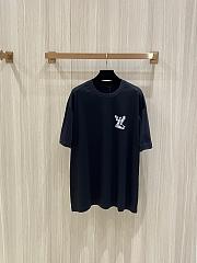 LV T-Shirt Large “LV” Floral Logo Pure Cotton Black - 2