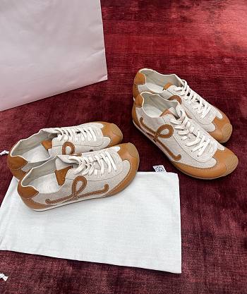 Loewe Ballet Runner 2.0 Unlined In Deerskin And Vegetable Tanned Calfskin