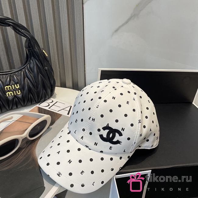 Chanel Polka Dot Logo Baseball Cap White - 1