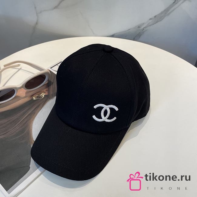 Chanel Reversible Logo Baseball Cap Black - 1