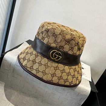 Gucci GG Canvas Bucket Hat with Leather Trim and Interlocking Logo