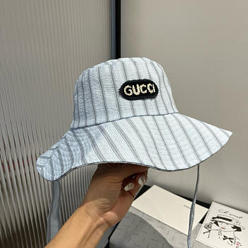 Gucci Retro Stripe Bucket Hat Blue