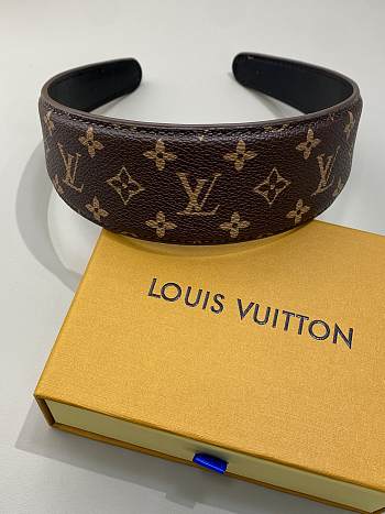 LV Monogram Outline Headband M94557