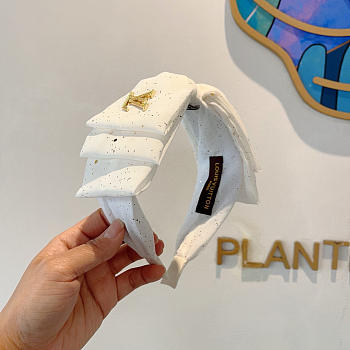 LV Headband White 20282