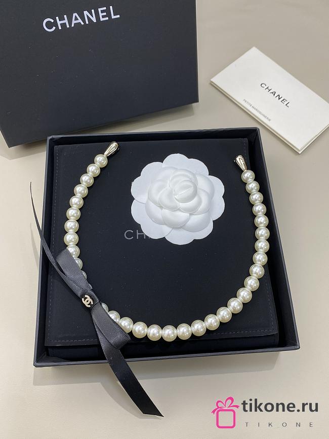 Chanel Headband Pearl Metallic & Satin Pearl White Gold & Black - 1