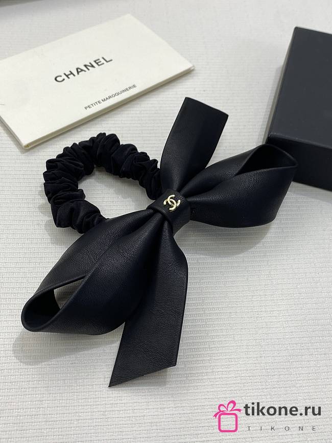 Chanel Hair Tie With Ribbon Leather Black - 1