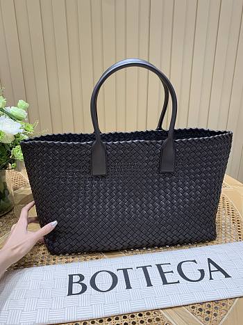 Bottega Veneta MediumCabat Tote Pondant- 40x29x16cm