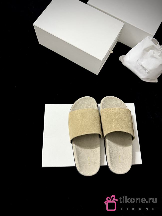 The Row Hugh Slide Beige in Suede  - 1