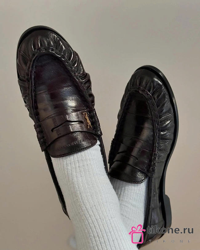 YSL Le Loafer Supple In Eel Black - 1