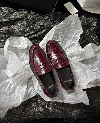 YSL Le Loafer Supple In Eel Burgundy