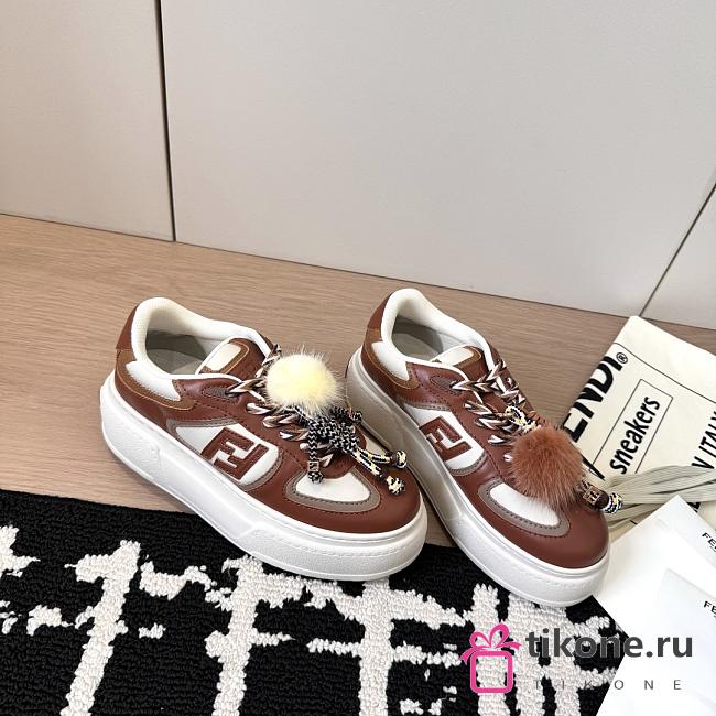 Fendi Match Low Top Platform Shoes in Brown Leather With Charm - 1