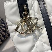 Small Dior Toujours Vertical Tote Bag Two-Tone Latte and Black Macrocannage Calfskin - 18x16x12cm - 6