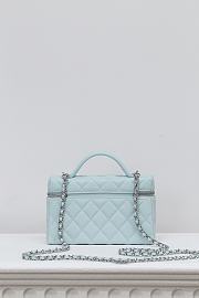 Chanel Vanity with Chain Shiny Grained Calfskin Strass & Silver Tone Metal Light Blue - 17x19.5x5cm - 3